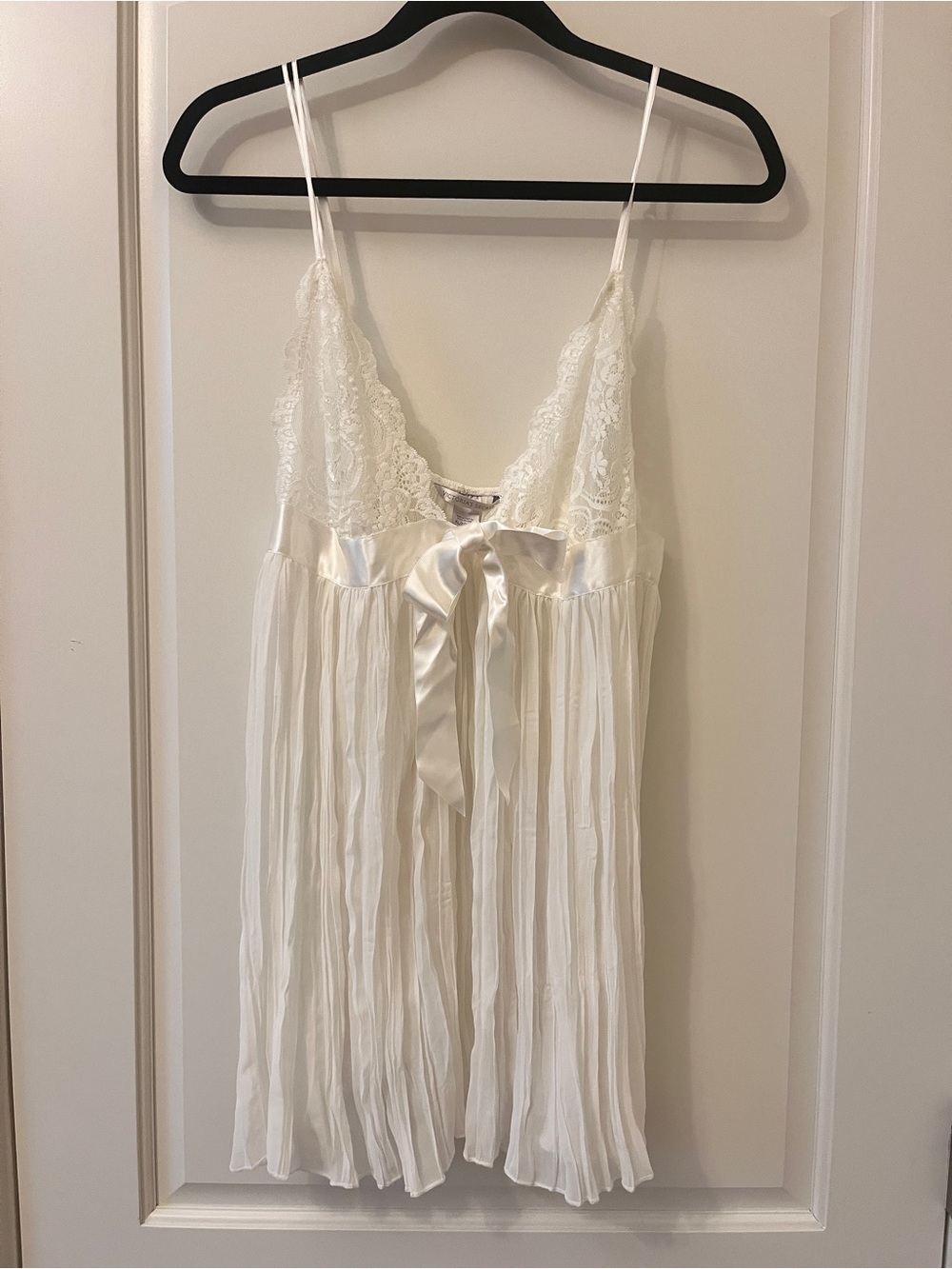 Victoria's Secret White Lace-Trim Pleated Babydoll Chemise | XL | Coquette